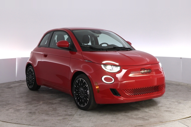 2024 Fiat 500e
