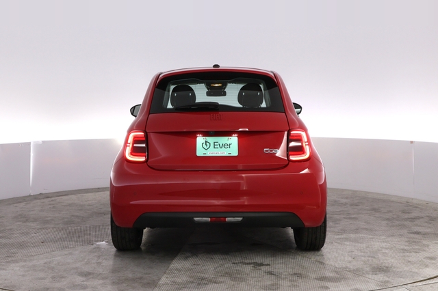 2024 Fiat 500e