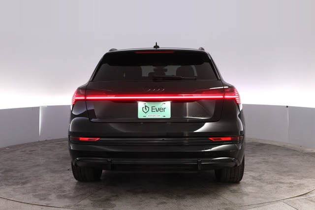 2023 Audi e-tron