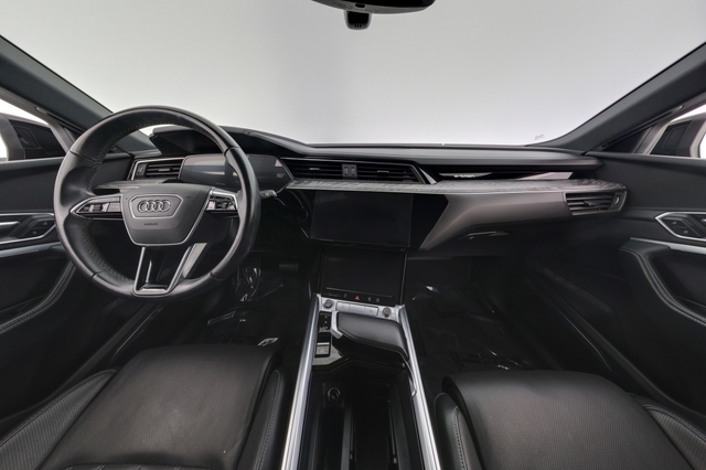 2023 Audi e-tron