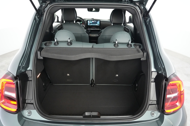 2025 Fiat 500e