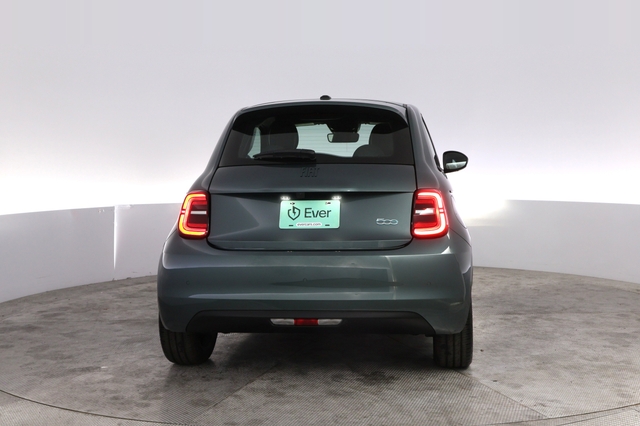 2025 Fiat 500e