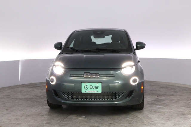 2025 Fiat 500e