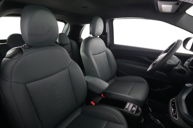 2025 Fiat 500e