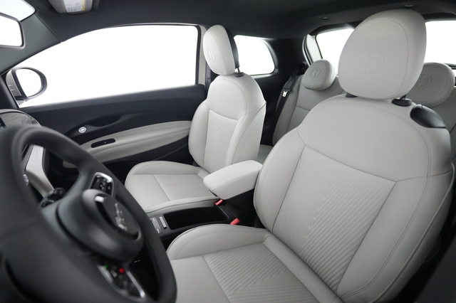2025 Fiat 500e
