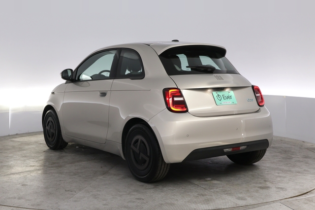 2025 Fiat 500e