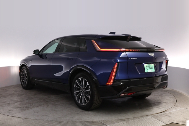 2024 Cadillac Lyriq