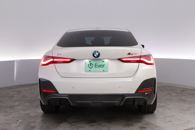 2022 BMW i4