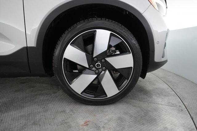 2023 Volvo C40 Recharge