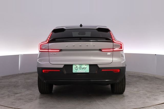 2023 Volvo C40 Recharge