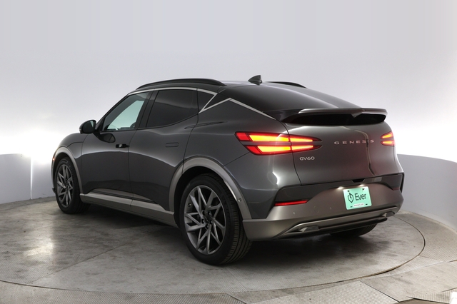 2023 Genesis GV60