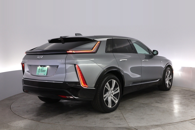 2024 Cadillac Lyriq