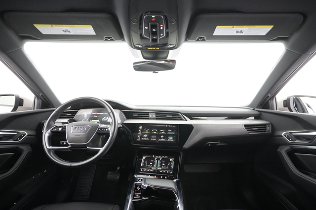 2022 Audi e-tron