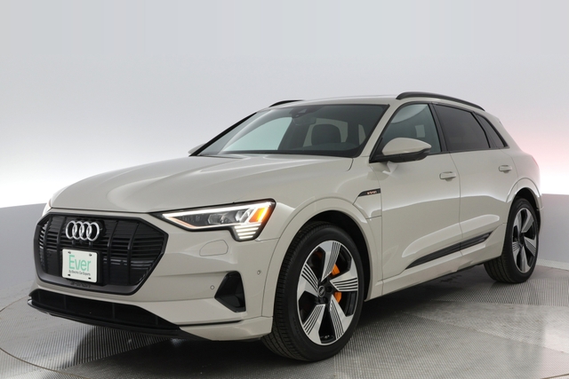 2022 Audi e-tron
