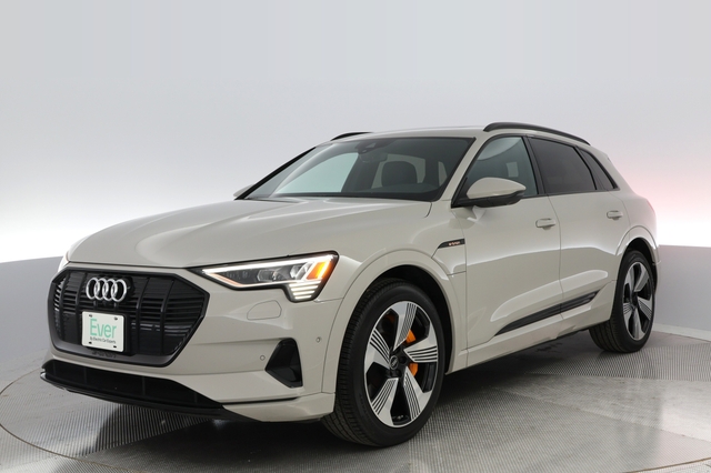 2022 Audi e-tron