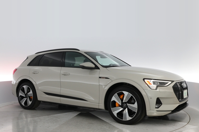 2022 Audi e-tron