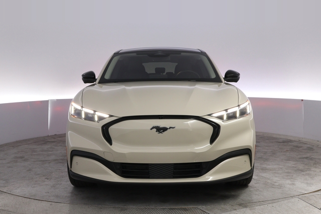 2025 Ford Mustang Mach-E