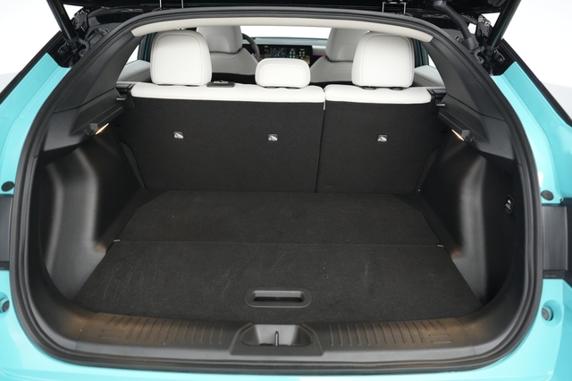 2026 Nissan LEAF