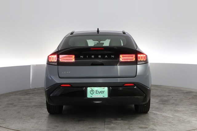2026 Nissan LEAF