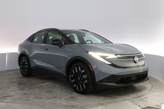 2026 Nissan LEAF