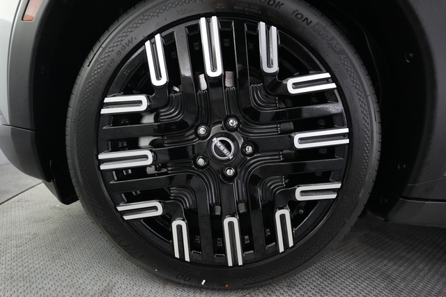 2026 Nissan LEAF