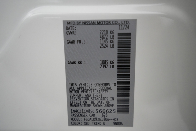 2025 Nissan LEAF