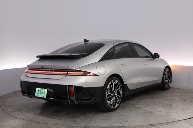 2025 Hyundai IONIQ 6