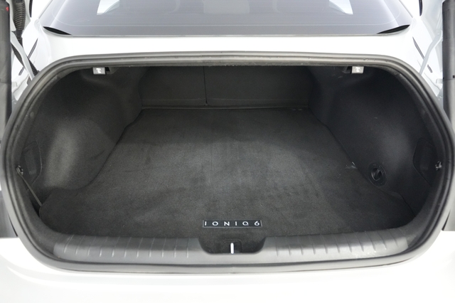 2025 Hyundai IONIQ 6