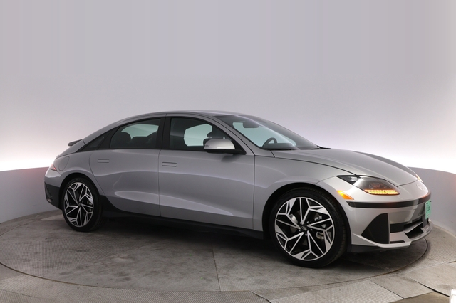 2023 Hyundai IONIQ 6