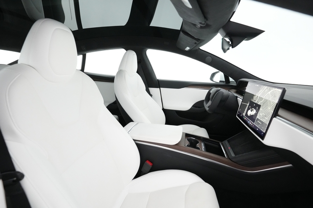 2022 Tesla Model S