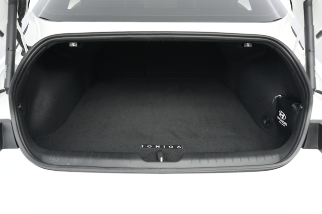 2025 Hyundai IONIQ 6