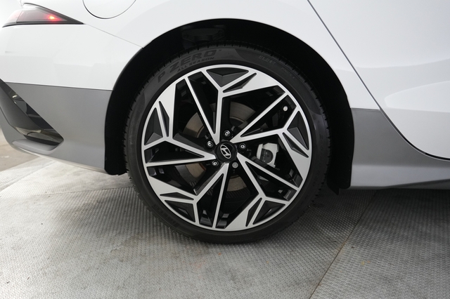 2025 Hyundai IONIQ 6