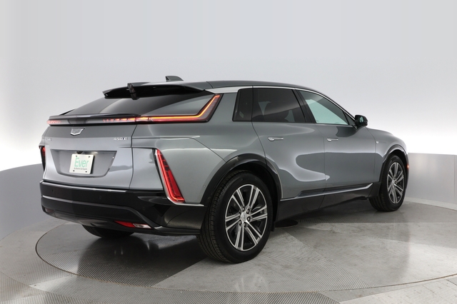 2024 Cadillac LYRIQ
