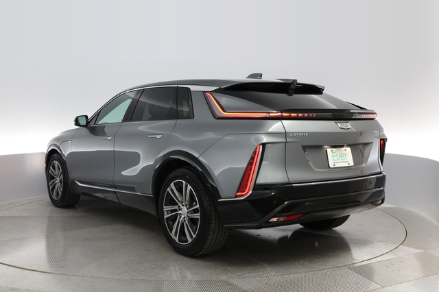 2024 Cadillac LYRIQ