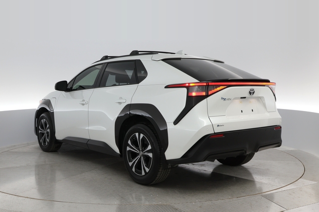 2024 Toyota bZ4X