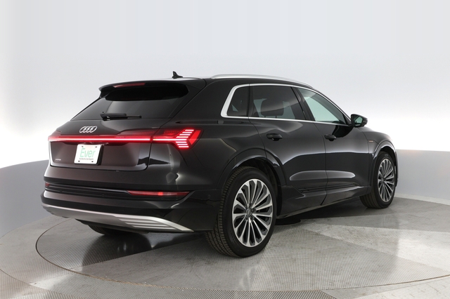 2019 Audi e-tron