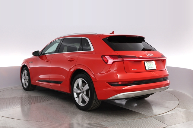 2019 Audi e-tron
