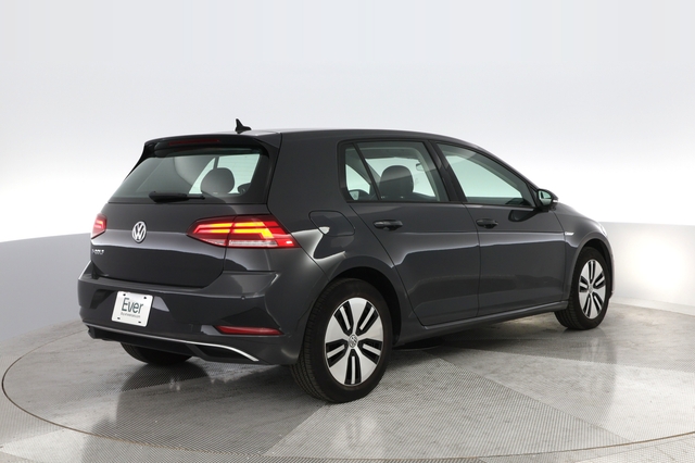 2019 Volkswagen e-Golf