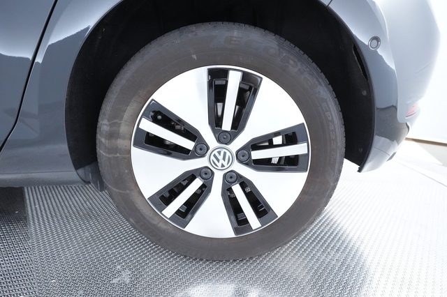 2019 Volkswagen e-Golf