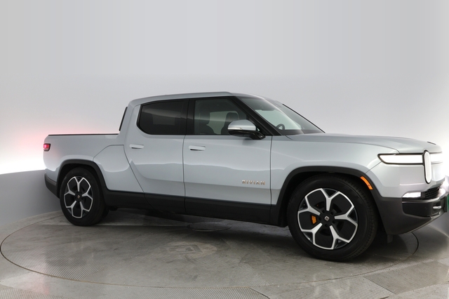 2022 Rivian R1T