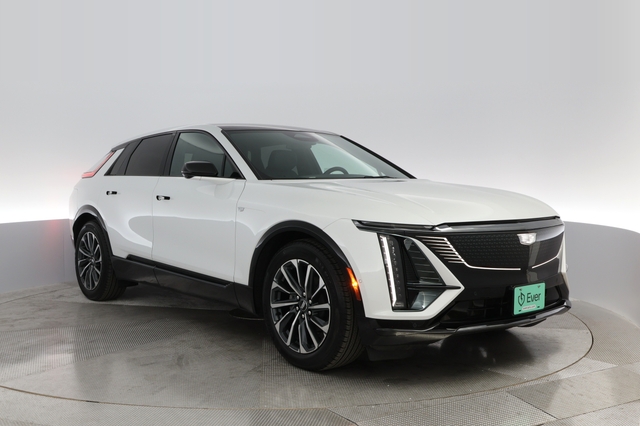 2024 Cadillac LYRIQ