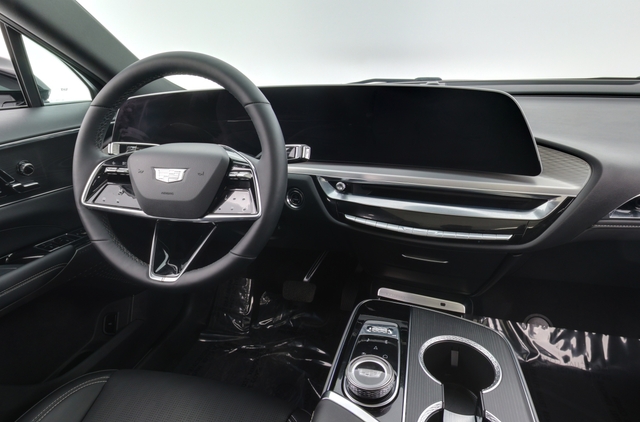 2024 Cadillac LYRIQ