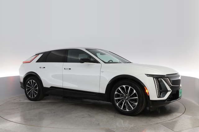 2024 Cadillac LYRIQ