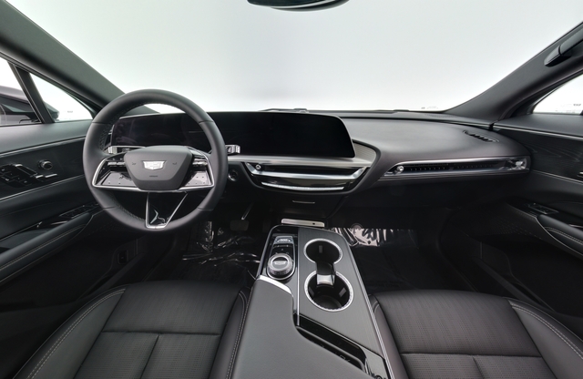 2024 Cadillac LYRIQ