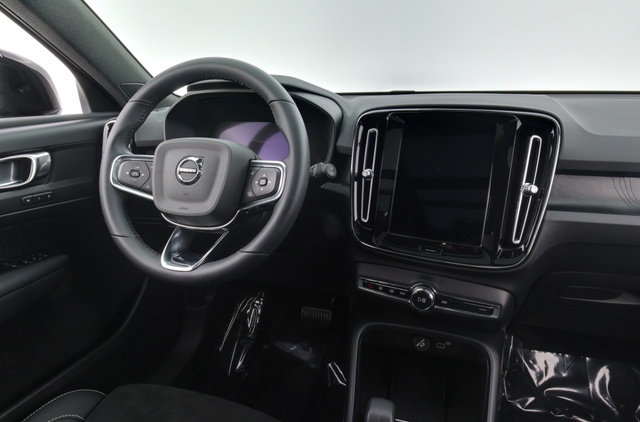 2023 Volvo XC40 Recharge