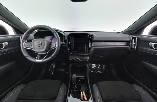 2023 Volvo XC40 Recharge