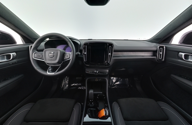 2023 Volvo XC40 Recharge