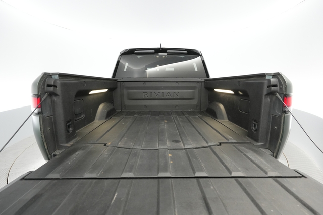 2022 Rivian R1T