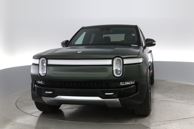 2022 Rivian R1T