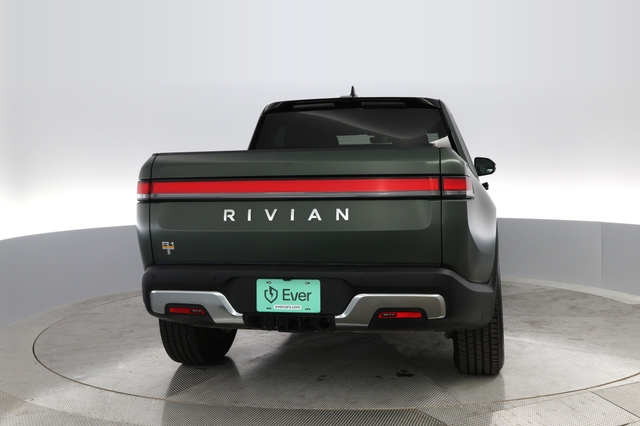 2022 Rivian R1T